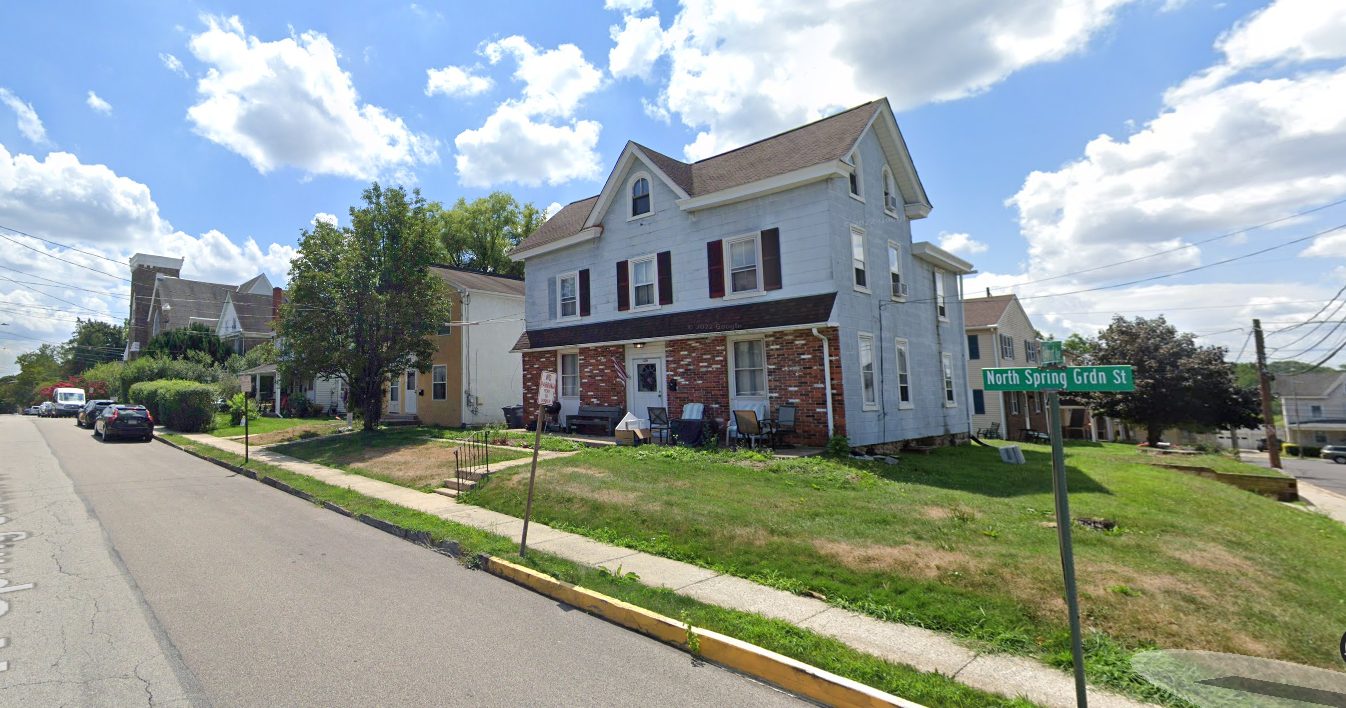 126 N Spring Garden St in Ambler, PA - Building Photo