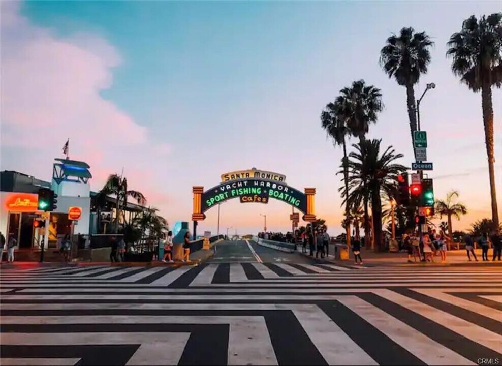 1711 Franklin St in Santa Monica, CA - Foto de edificio