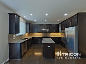 6324 N Ensenada Ct in Aurora, CO - Building Photo - Building Photo