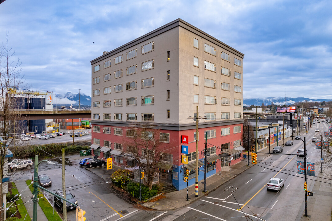 The ARC in Vancouver, BC - Building Photo