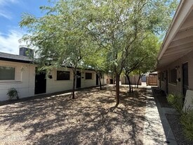 1625 W Fillmore St in Phoenix, AZ - Building Photo