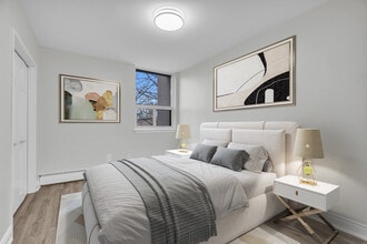 Fairview Towers in Kitchener, ON - Building Photo - Building Photo