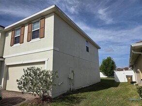 5040 Beauclair St in Kissimmee, FL - Building Photo - Building Photo