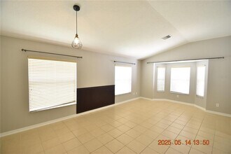 4033 Huntingdale Ct in Wesley Chapel, FL - Building Photo - Building Photo