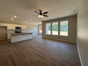 722 Swiss Rd in Marshfield, MO - Building Photo - Building Photo