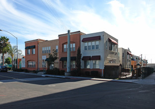 Mercado Apartments in San Diego, CA - Building Photo - Building Photo