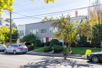 Evergreen Annex in Spokane, WA - Building Photo - Building Photo