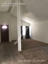 4795 E Navajo St in Phoenix, AZ - Building Photo - Building Photo