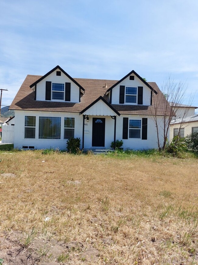 3465 Mountain Ave N in San Bernardino, CA - Building Photo - Building Photo