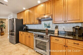 5781 Cape Harbour Dr in Cape Coral, FL - Building Photo - Building Photo