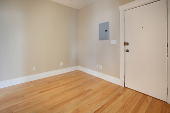 529 Newbury St, Unit 5 in Boston, MA - Building Photo - Building Photo