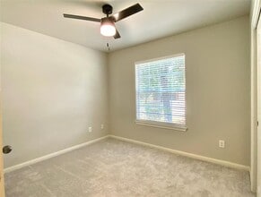 18704 Silent Water Way in Pflugerville, TX - Building Photo - Building Photo