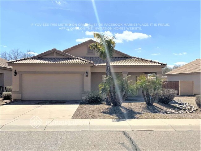 property at 2113 E Paso Fino Dr