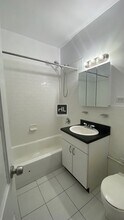 East 58TH ST in New York, NY - Building Photo - Building Photo