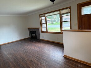 8338 Bryant Ave S in Bloomington, MN - Building Photo - Building Photo