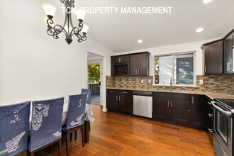 15703 Midvale Ave N in Shoreline, WA - Building Photo - Building Photo