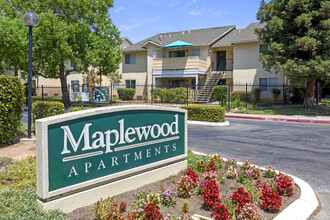 Maplewood Apartments in Fresno, CA - Foto de edificio - Building Photo