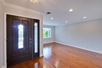 2062 Lockwood Dr in San Jose, CA - Building Photo - Building Photo
