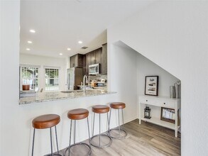 10416 Garbacz Dr in Austin, TX - Building Photo - Building Photo