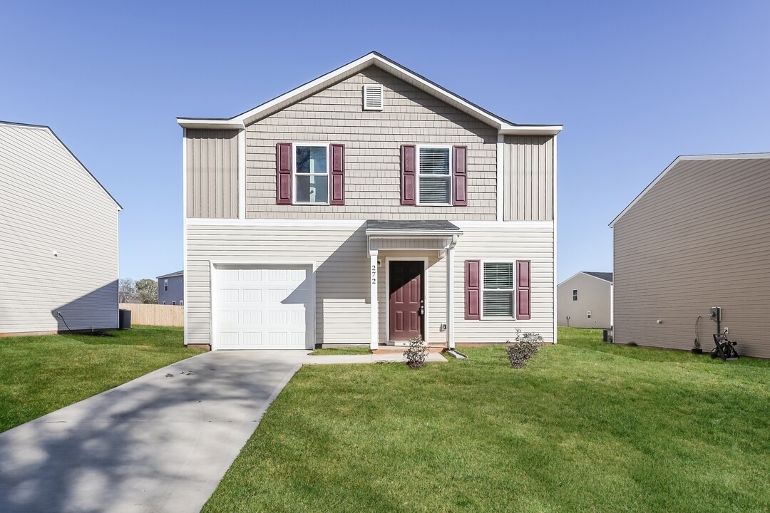 272 Bennett Dairy Rd in Spartanburg, SC - Building Photo