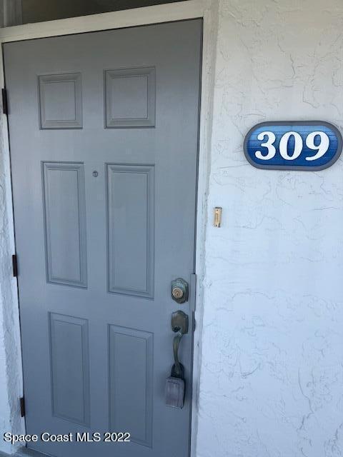 2101 S Atlantic Ave in Cocoa Beach, FL - Building Photo - Building Photo