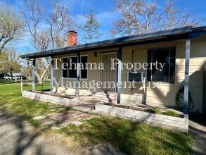 24850 5th Ave in Los Molinos, CA - Building Photo - Building Photo