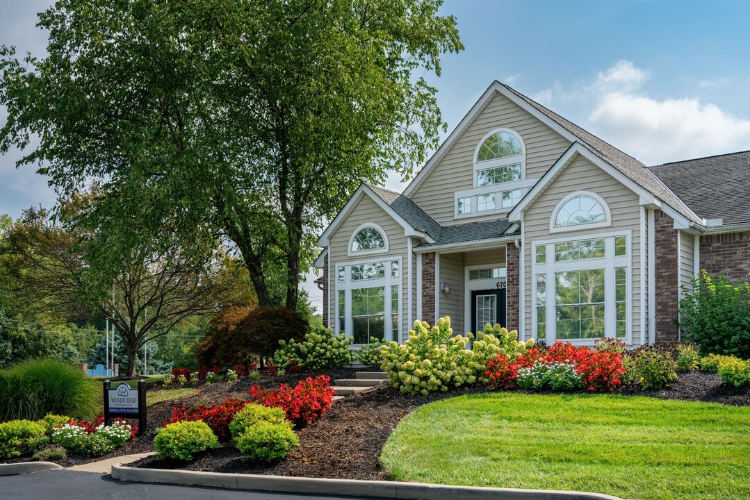 Windridge Townhomes in Florence, KY - Foto de edificio