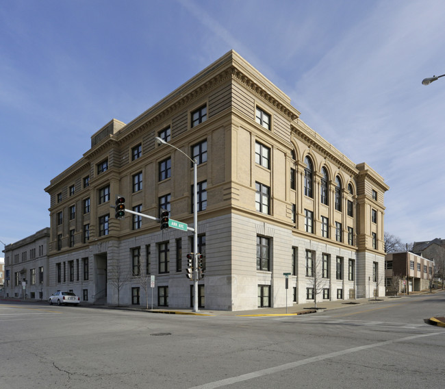 City Hall Lofts in Kansas City, KS - Foto de edificio - Building Photo