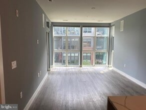 1761 Old Meadow Rd in McLean, VA - Building Photo - Building Photo