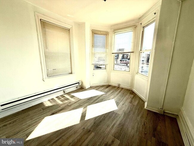 property at 2013 E Stella St