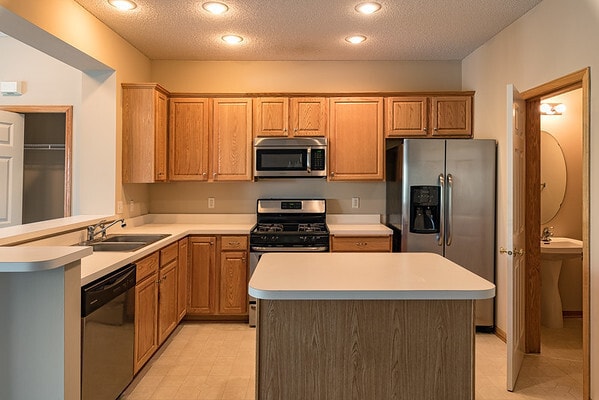 2315 Eagle Trace Ln in Woodbury, MN - Building Photo - Building Photo