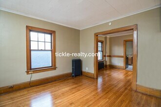 66 Henrietta St in Rochester, NY - Building Photo - Building Photo
