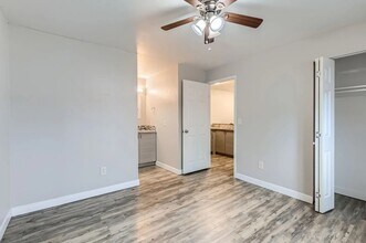 980 S Dexter St in Denver, CO - Building Photo - Building Photo