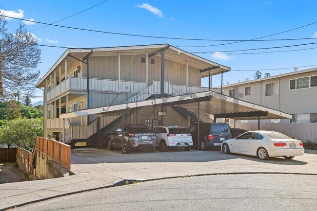 138 Village Ct in Walnut Creek, CA - Building Photo - Building Photo