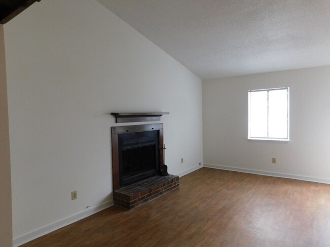 204 Cedar Ridge Ln in Havelock, NC - Building Photo - Building Photo