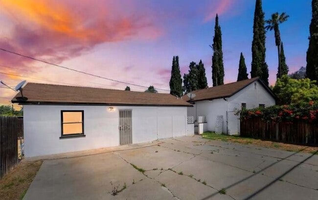 4508 Edgewood Pl