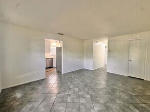 1432 Lantry Ct in Orlando, FL - Building Photo - Building Photo