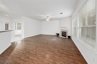 6036 Mesa Verde Cir in Austin, TX - Building Photo - Building Photo