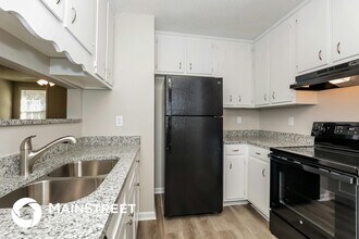 8134 Sunset Cir in Murfreesboro, TN - Building Photo - Building Photo