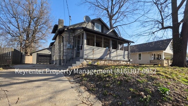 410 E Kansas Ave in Independence, MO - Building Photo - Building Photo