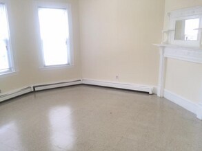 10 Buckley Ave, Unit 2 in Boston, MA - Building Photo - Building Photo