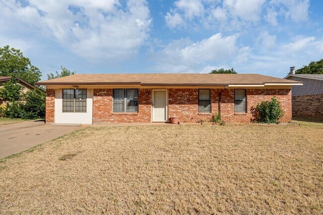 property at 2704 Tampico Dr