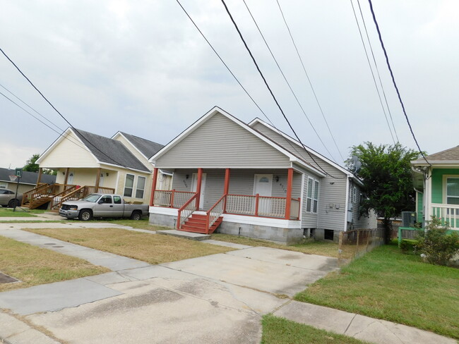 property at 4708 Wilson Ave