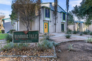 Bainbridge Apartments in Austin, TX - Building Photo - Building Photo