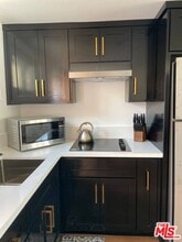 4313 W 59th St in Los Angeles, CA - Building Photo - Building Photo