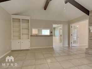 4003 Highknoll Ln in Seabrook, TX - Foto de edificio - Building Photo