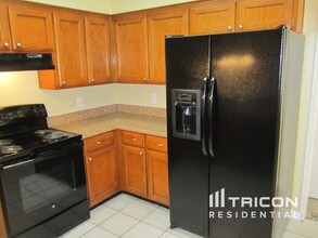 1702 Sandy Hollow Loop in Middleburg, FL - Building Photo - Building Photo