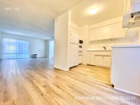 1140 N Clark St in West Hollywood, CA - Building Photo