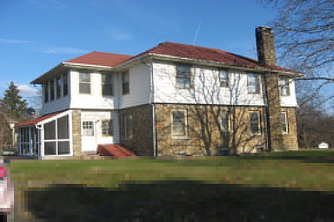 Jamps Estate in Monroe, NY - Building Photo - Primary Photo