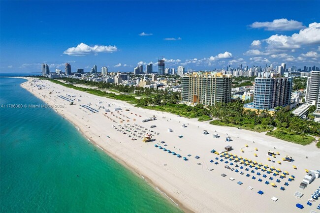 1500 Ocean Dr, Unit # PH-05 in Miami Beach, FL - Building Photo - Building Photo